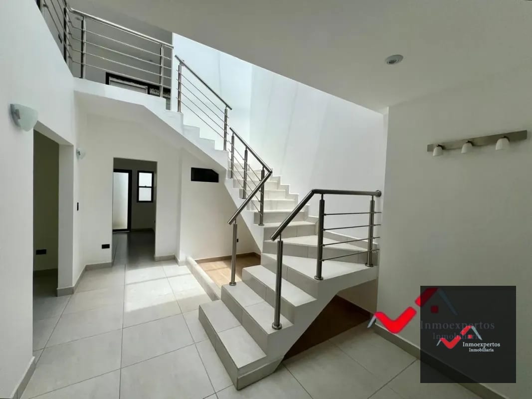 CASA EN VENTA CARRETERA CRISTO REY PIEDRA PARADA, A 3 MINUTOS DE EL PULTE — Casa en Venta en Santa Catarina Pinula, Guatemala, Ciudad — foto 15 de 15