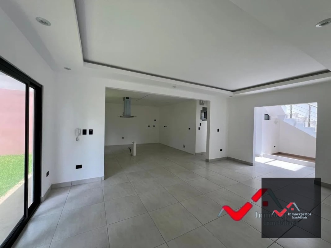 CASA EN VENTA ZONA 16 CARRETERA CRISTO REY PIEDRA PARADA, A 3 MINUTOS DE EL PULTE Y A UN COSTADO DE APARTAMENTOS NAGANO - 11