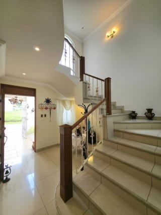 km 26 Carretera a El Salvador casa en venta moderna — Casa en Venta en Bosques de Villa Verde, Carretera a El Salvador, Guatemala, Ciudad — miniatura 2 de 17