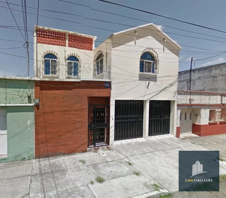 Casa en venta en zona 11 Colonia Roosevelt, Cerca del CUM - 1