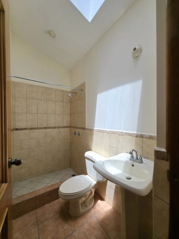 Casa en venta en Carretera a El Salvador Lo de Diéguez — Casa en Venta en Carretera a El Salvador, Guatemala, Ciudad — foto 5 de 17