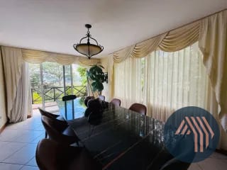 VENTA DE AMPLIA Y CÉNTRICA CASA - SAN LAZARO, ZONA 15 — Casa en Venta en San Lázaro, Zona 15, Guatemala, Ciudad — miniatura 12 de 17