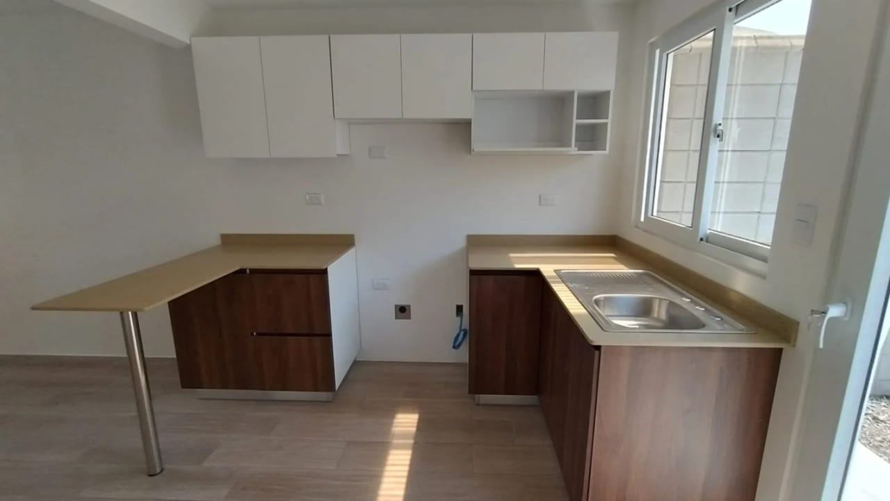 CASA EN VENTA, proyecto en los pinabetes, carretera a san jose pinula — Casa en Venta en San José Pinula, Guatemala, Ciudad — foto 9 de 12