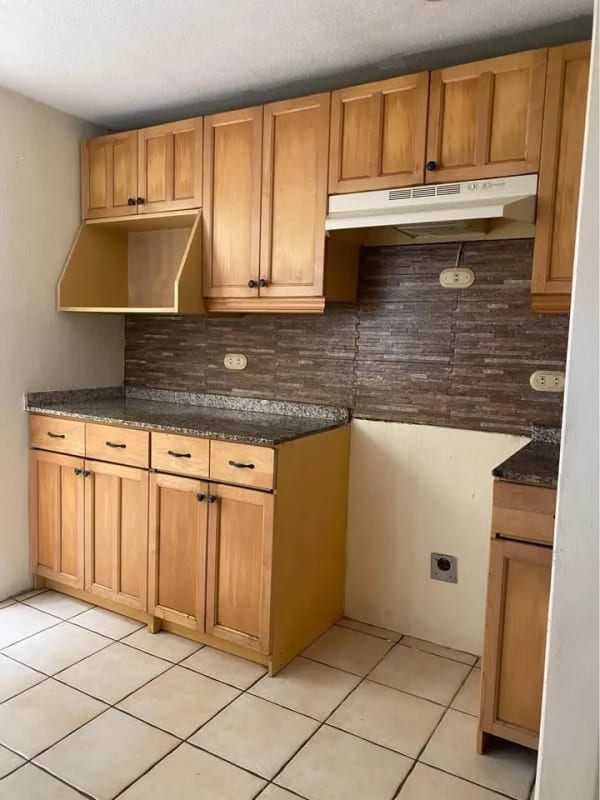 CASA EN VENTA KM 15.8 CARR A EL SALVADOR — Casa en Venta en km 16-20, Carretera a El Salvador, Guatemala, Ciudad — foto 10 de 15