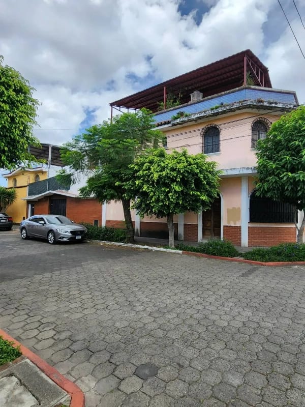 Propiedad Estratégica Z.5: Casa de 3 niveles en Sector en Crecimiento — Casa en Venta en Casa Asunción, Zona 5, Guatemala, Ciudad — foto 17 de 17