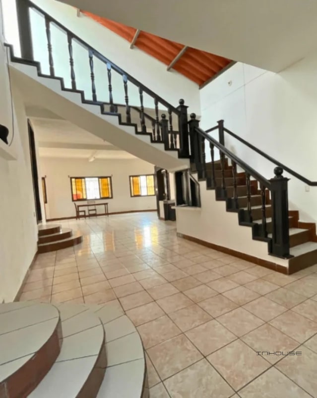 CASA EN VENTA EN SAN CRISTOBAL ZONA 8 DE MIXCO, DE UN NIVEL - 1