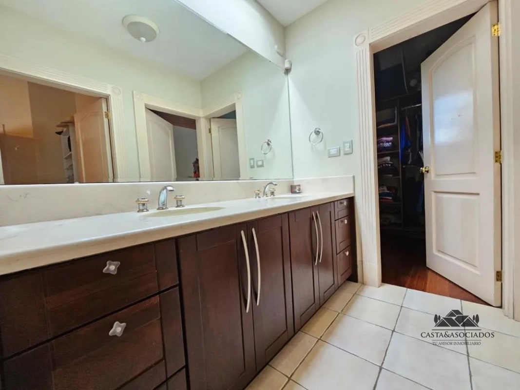 CASA EN VENTA SANTA CATARINA PINULA - 7
