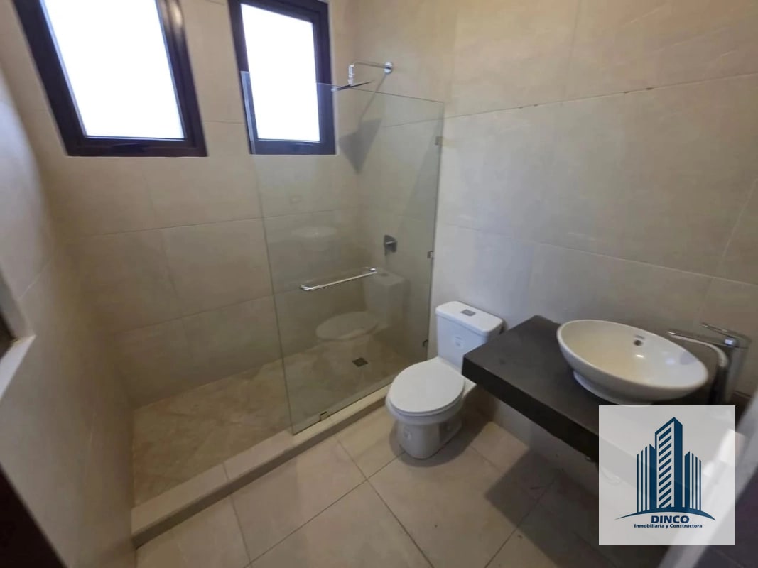 Vendo Casa en VHII Zona 15 - 2