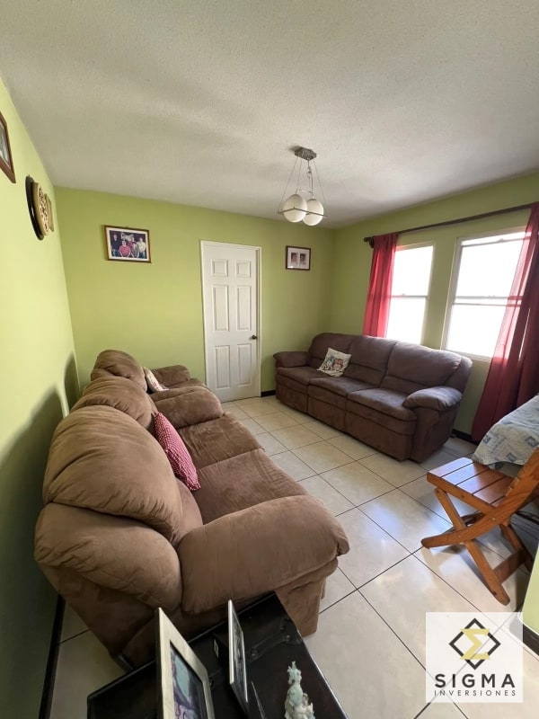 EN VENTA: Casa Tipo Solana en Condado Naranjo, 4 habitaciones - 7