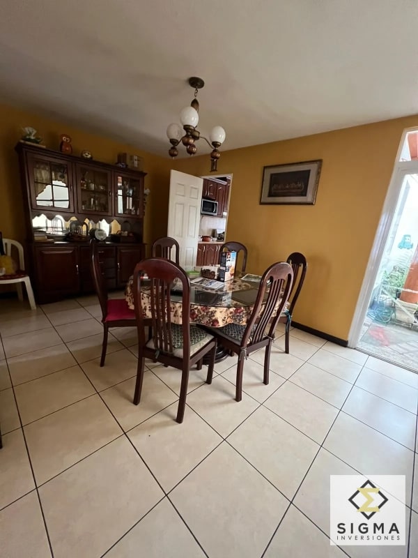 EN VENTA: Casa Tipo Solana en Condado Naranjo, 4 habitaciones - 3