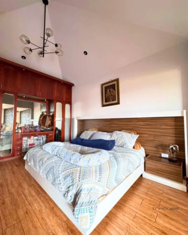 CASA EN VENTA EN SAN CRISTOBAL, SECTOR B1 - 7