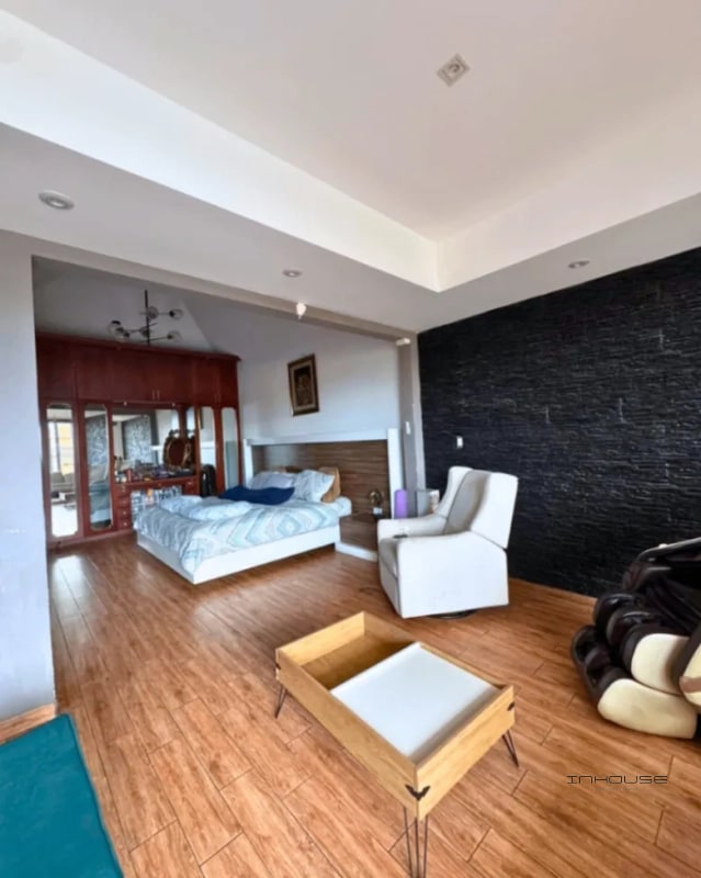CASA EN VENTA EN SAN CRISTOBAL, SECTOR B1 - 6