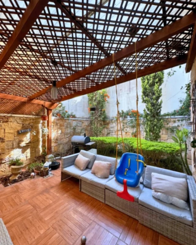 CASA EN VENTA EN SAN CRISTOBAL, SECTOR B1 - 4