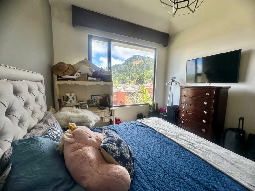 VENDO BELLA Y AMPLIA CASA DE LUJO EN RES. CONCEPCION KM 15 CAES — Casa en Venta en Santa Catarina Pinula, Carretera a El Salvador, Guatemala, Ciudad — foto 4 de 15