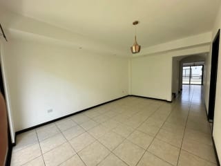 ¡ATENCIÓN INVERSIONISTAS! CASA EN VENTA VISTAS DE SAN ISIDRO II, Z.16 | CASA EN VENTA de 3 Niveles — Casa en Venta en Vistas de San Isidro, Zona 16, Guatemala, Ciudad — miniatura 3 de 17
