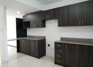 ¡ATENCIÓN INVERSIONISTAS! CASA EN VENTA VISTAS DE SAN ISIDRO II, Z.16 | CASA EN VENTA de 3 Niveles — Casa en Venta en Vistas de San Isidro, Zona 16, Guatemala, Ciudad — miniatura 6 de 17