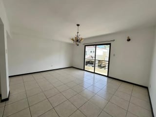 ¡ATENCIÓN INVERSIONISTAS! CASA EN VENTA VISTAS DE SAN ISIDRO II, Z.16 | CASA EN VENTA de 3 Niveles — Casa en Venta en Vistas de San Isidro, Zona 16, Guatemala, Ciudad — miniatura 9 de 17