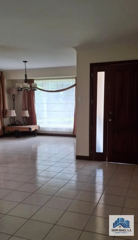 VENTA HERMOSA CASA SAN MARTÍN DR ALLENDE - 10