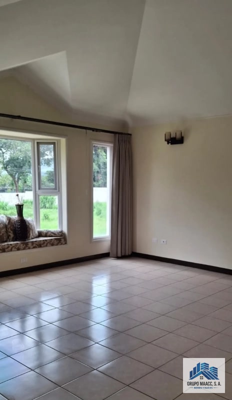 VENTA HERMOSA CASA SAN MARTÍN DR ALLENDE - 9