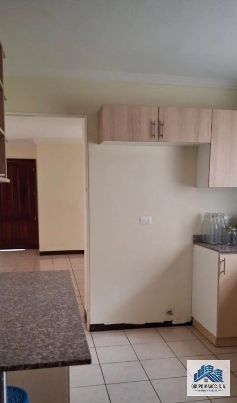 VENTA HERMOSA CASA SAN MARTÍN DR ALLENDE - 4