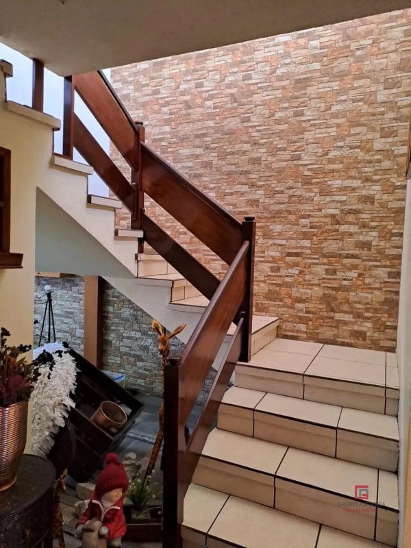 Linda casa en venta en Resideciales Roosevelt zona 7 de Mixco - 6