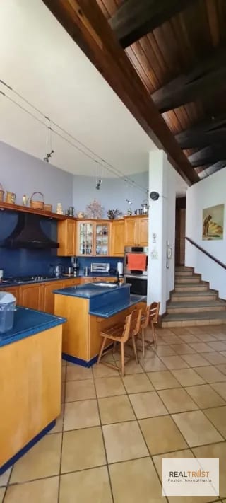 VENDO PRECIOSA PROPIEDAD  EN BELLAS LUCES SANTA CATARINA PINULA — Casa en Venta en Santa Catarina Pinula, Guatemala, Ciudad — miniatura 6 de 10