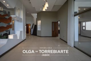 Casa en La Foresta — Casa en Venta en Carretera a El Salvador, Guatemala, Ciudad — miniatura 8 de 17