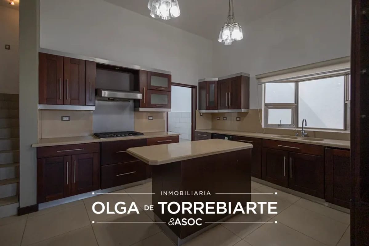 Casa en La Foresta — Casa en Venta en Carretera a El Salvador, Guatemala, Ciudad — foto 6 de 17