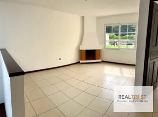 Vendo casa en Residenciales Villas de Santa Monica carretera a El Salvador km. 16.5 — Casa en Venta en Villas de Santa Mónica, Carretera a El Salvador, Guatemala, Ciudad — miniatura 12 de 17