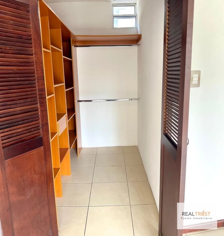 Vendo casa en Residenciales Villas de Santa Monica carretera a El Salvador km. 16.5 - 9