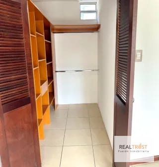 Vendo casa en Residenciales Villas de Santa Monica carretera a El Salvador km. 16.5 — Casa en Venta en Villas de Santa Mónica, Carretera a El Salvador, Guatemala, Ciudad — miniatura 9 de 17