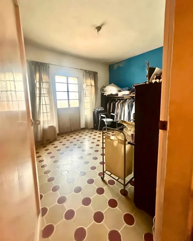 Zona 1 Amplia Casa Fuera de Garita en Venta — Casa en Venta en Zona 1, Guatemala, Ciudad — foto 7 de 16