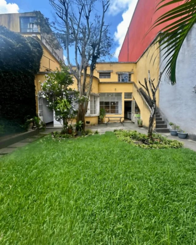 Zona 1 Amplia Casa Fuera de Garita en Venta — Casa en Venta en Zona 1, Guatemala, Ciudad — foto 3 de 16