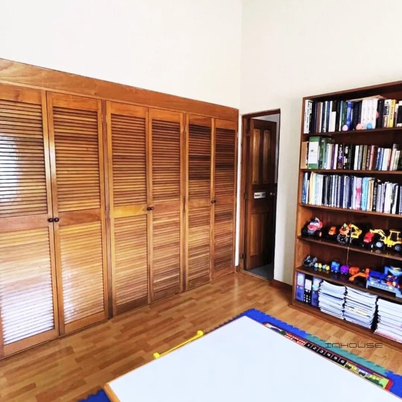 CASA EN VENTA CARRETERA A EL SALVADOR KM 15.8 REMODELADA - 3