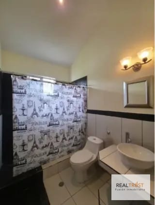 km 26 Carretera a El Salvador casa en venta moderna — Casa en Venta en Bosques de Villa Verde, Carretera a El Salvador, Guatemala, Ciudad — miniatura 5 de 17
