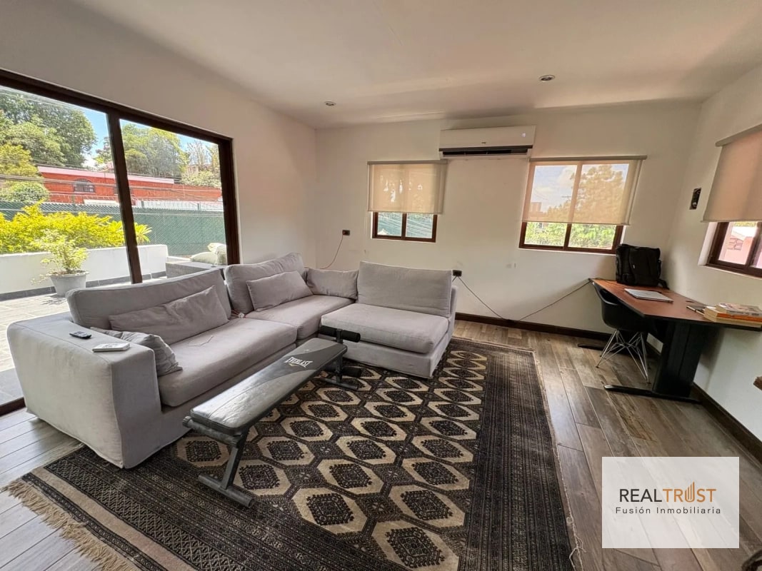 Casa en Venta Oakland zona 10 - 7