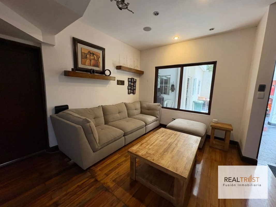 Casa en Venta Oakland zona 10 - 4