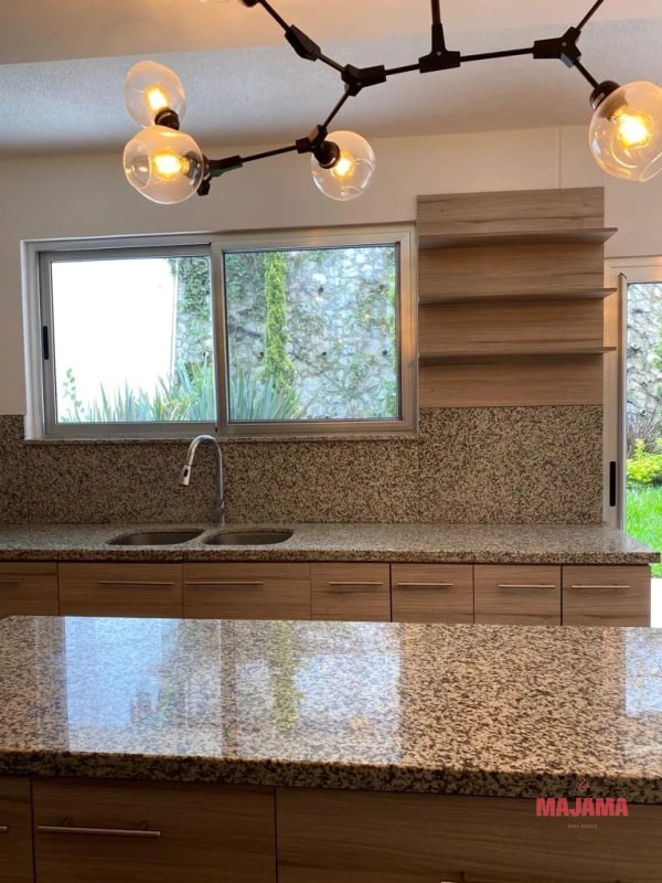 CASA EN VENTA CARRETERA AL SALVADOR, CODIGO 28_CV04 - 3
