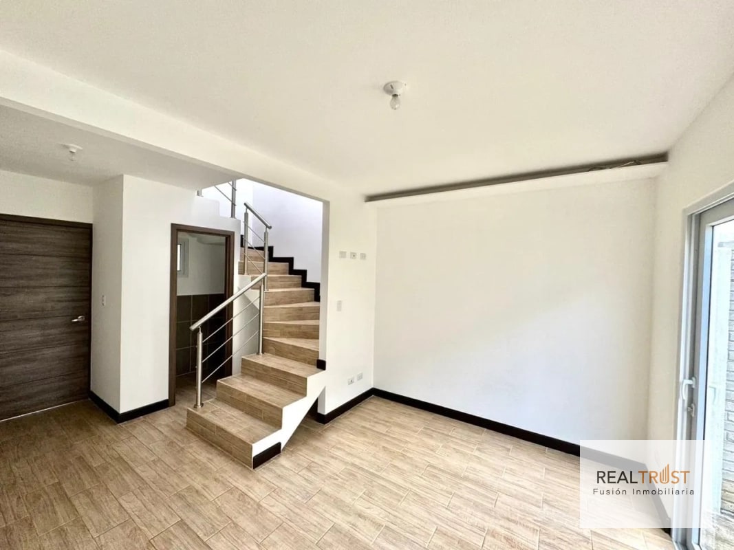 Linda casa en venta para estrenar en Bosques de Santa Elena. - 5