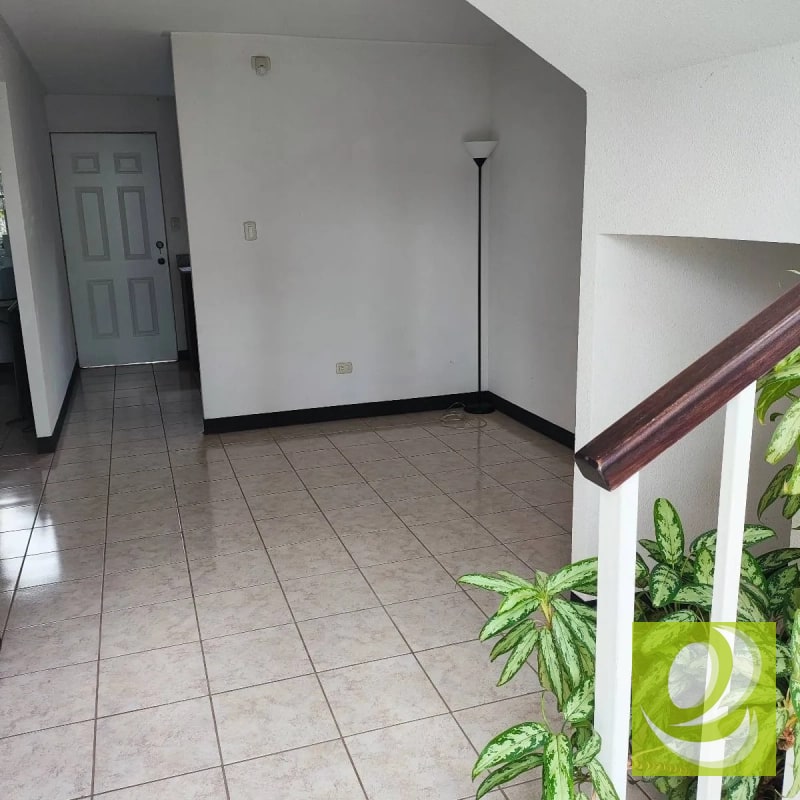 VENDO CASA EN CONDOMINIO FUENTES DEL VALLE NORTE - 2