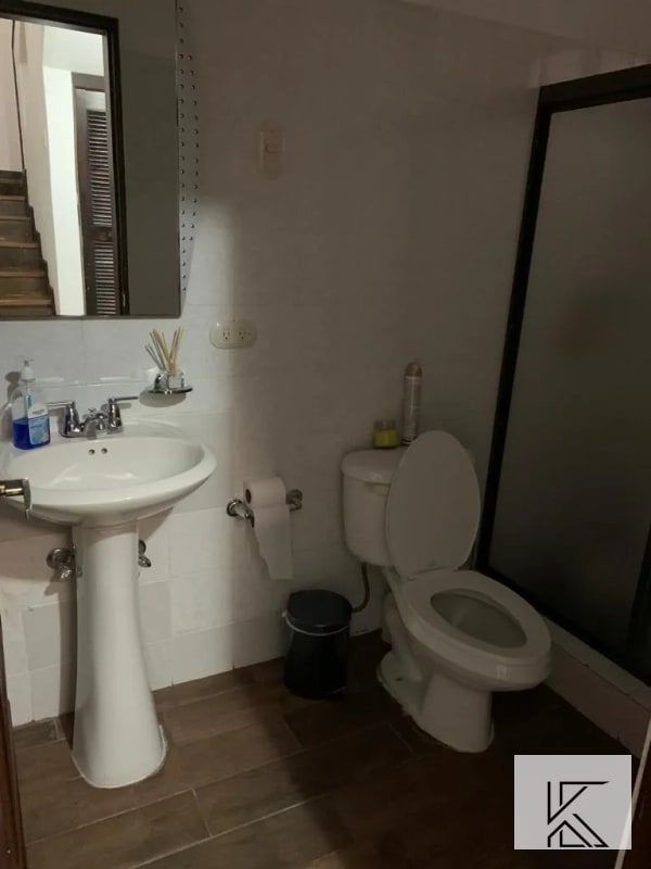 Hermosa Casa en venta en Santa Rosalia km 12.5 CAES — Casa en Venta en Santa Rosalia La Laguna, Carretera a El Salvador, Guatemala, Ciudad — foto 6 de 9
