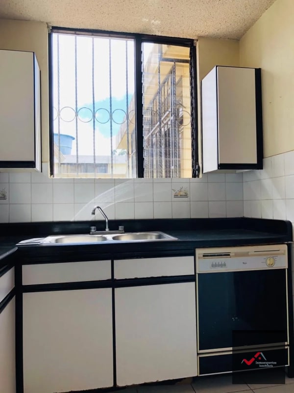 Casa en Venta Carretera a El Salvador  Km 14.5 - 9