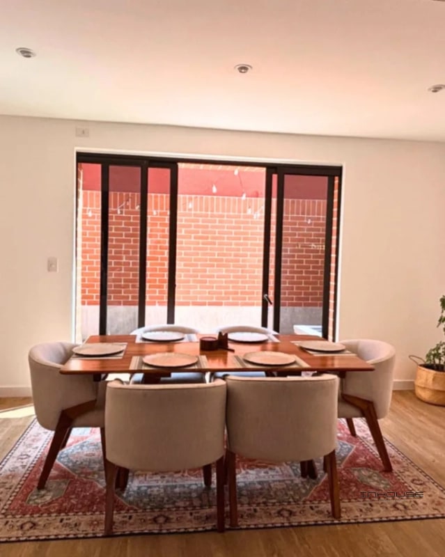 CASA EN VENTA ZONA 13 IRIDIA - 10