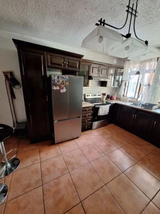 🏡 ¡Tu nuevo hogar te espera en Los Faroles, San Lucas! 🌿 — Casa en Venta en San Lucas Sacatepéquez, Sacatepéquez — miniatura 3 de 12