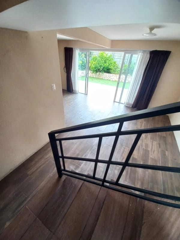 PRECIOSA CASA EN VENTA! 🏡 📍 A solo 5 minutos del cruce a Olmeca, Km 16.5 Carretera a El Salvador — Casa en Venta en Carretera a El Salvador, Guatemala, Ciudad — foto 12 de 13