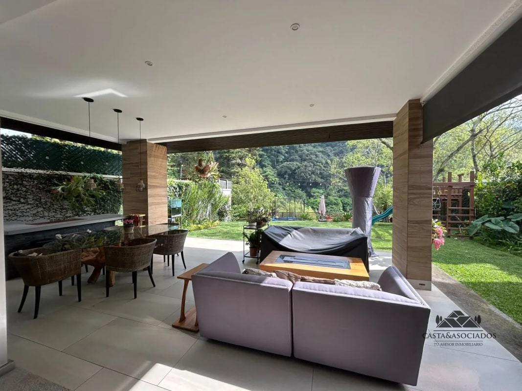 CASA EN VENTA KM 8.8 MUXBALIA - 9