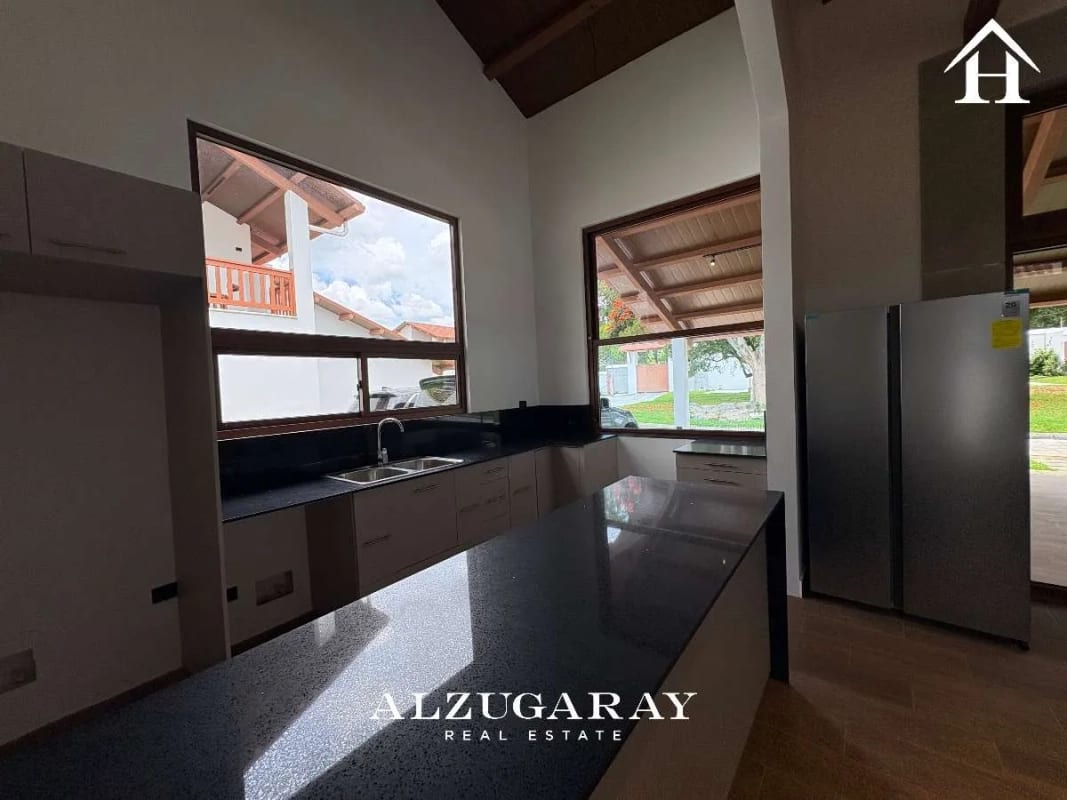 CASA PARA ESTRENAR, ANTIGUA - 3 HAB / COND. SAN PEDRO EL ALTO - 11