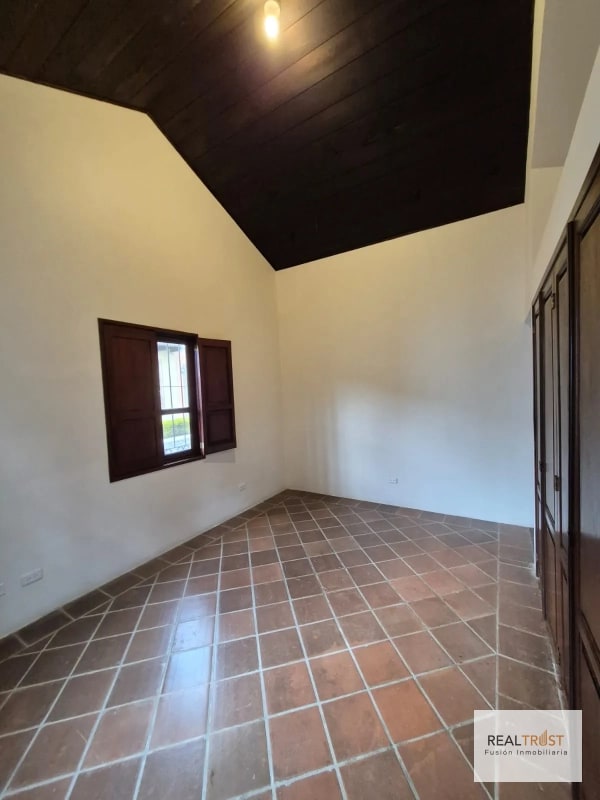 CASA EN VENTA ANTIGUA GUATEMALA  1 NIVEL CON TERRAZA - 9
