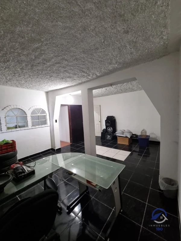 Casa en venta al final de la Avenida Petapa, zona 12 - 15