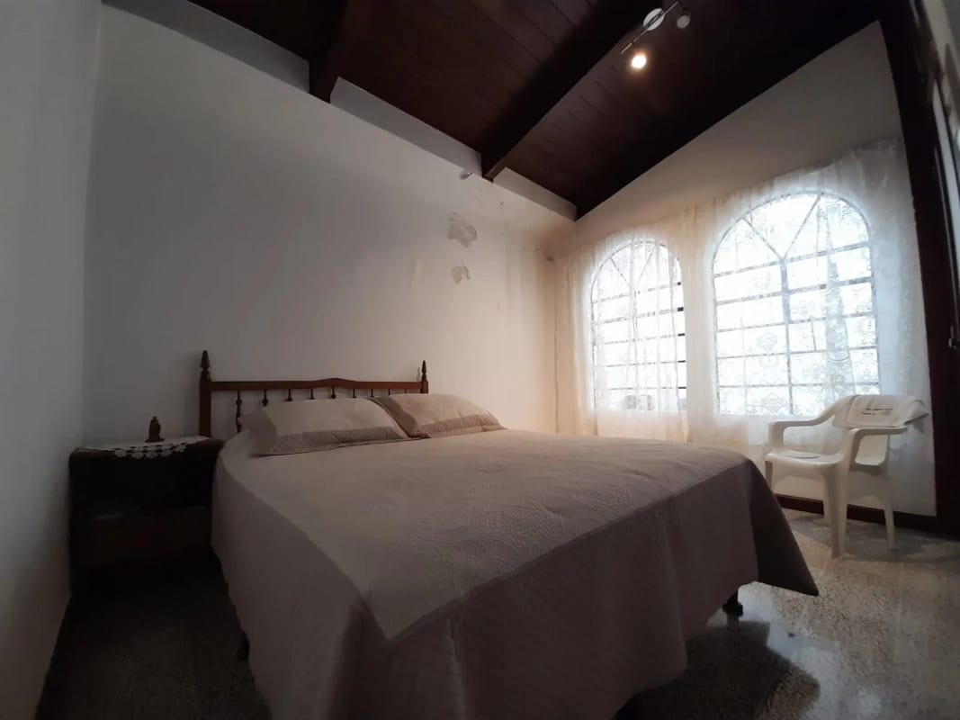 Vendo casa de 1 nivel en San Cristóbal!!!!! — Casa en Venta en Zona 8 Mixco, Guatemala, Ciudad — foto 5 de 16